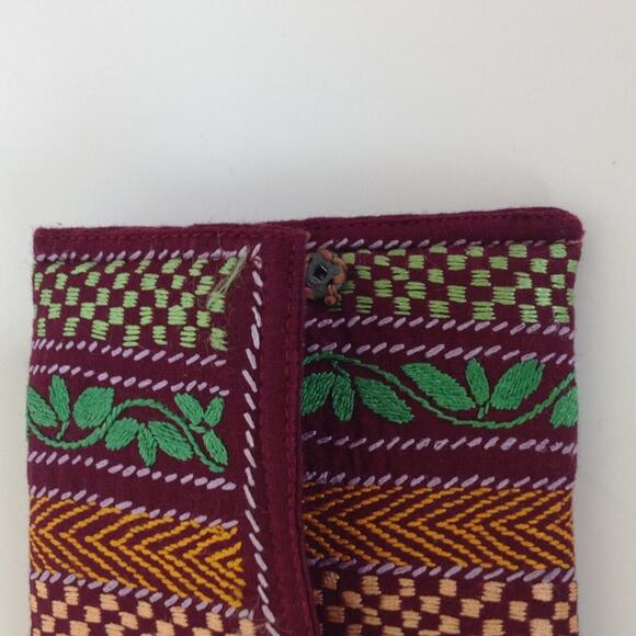 Boho Chic Floral  Stripe Fabric Button Closure Wallet Clutch - Picture 3 of 9